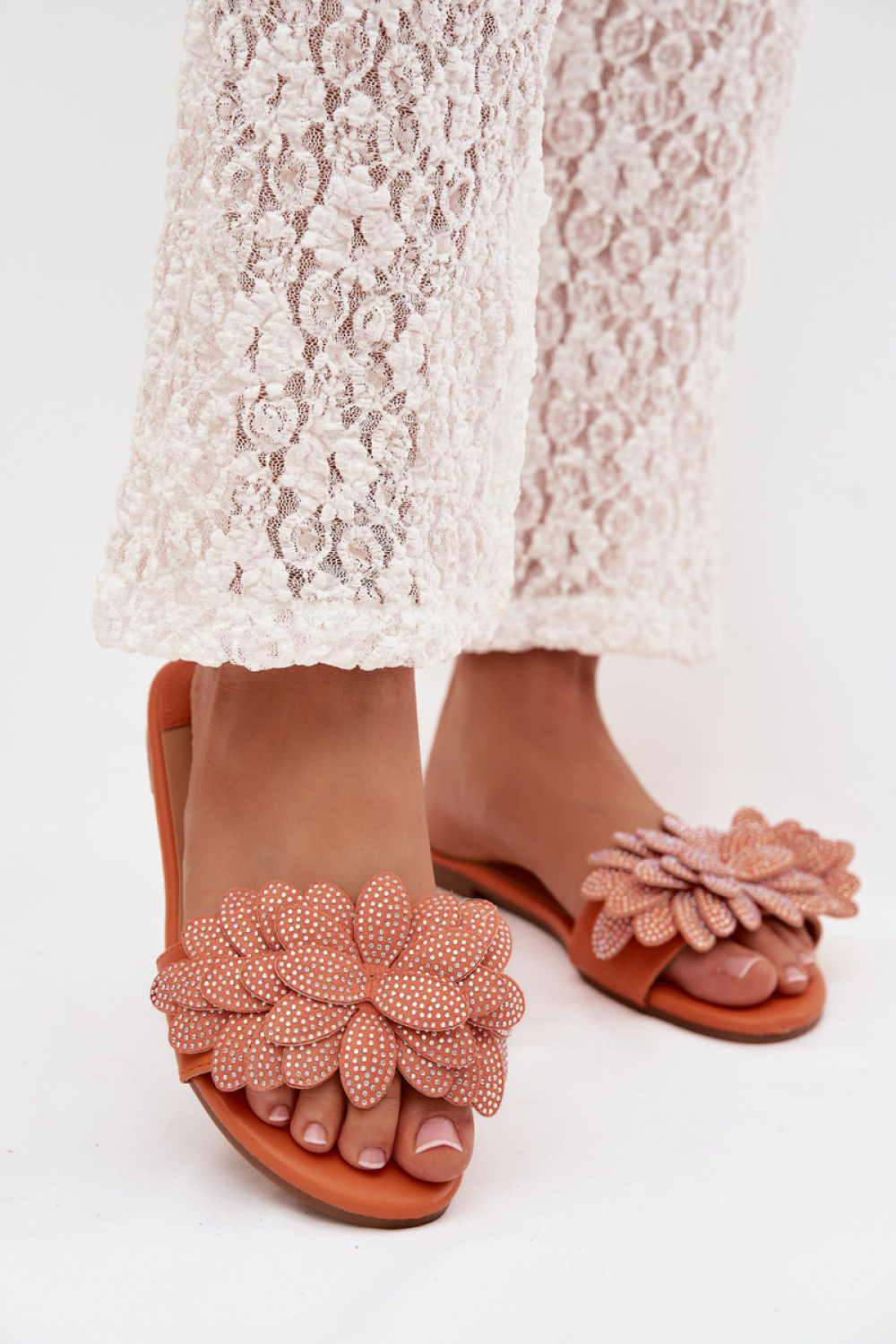 slippers model 225387 Step in style