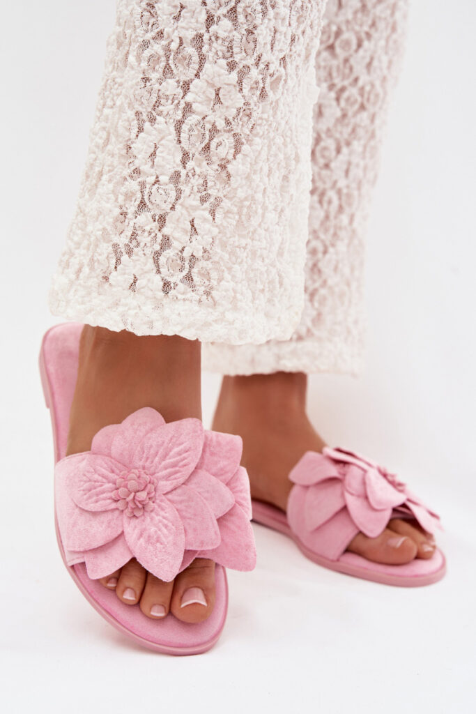 slippers model 225392 Step in style
