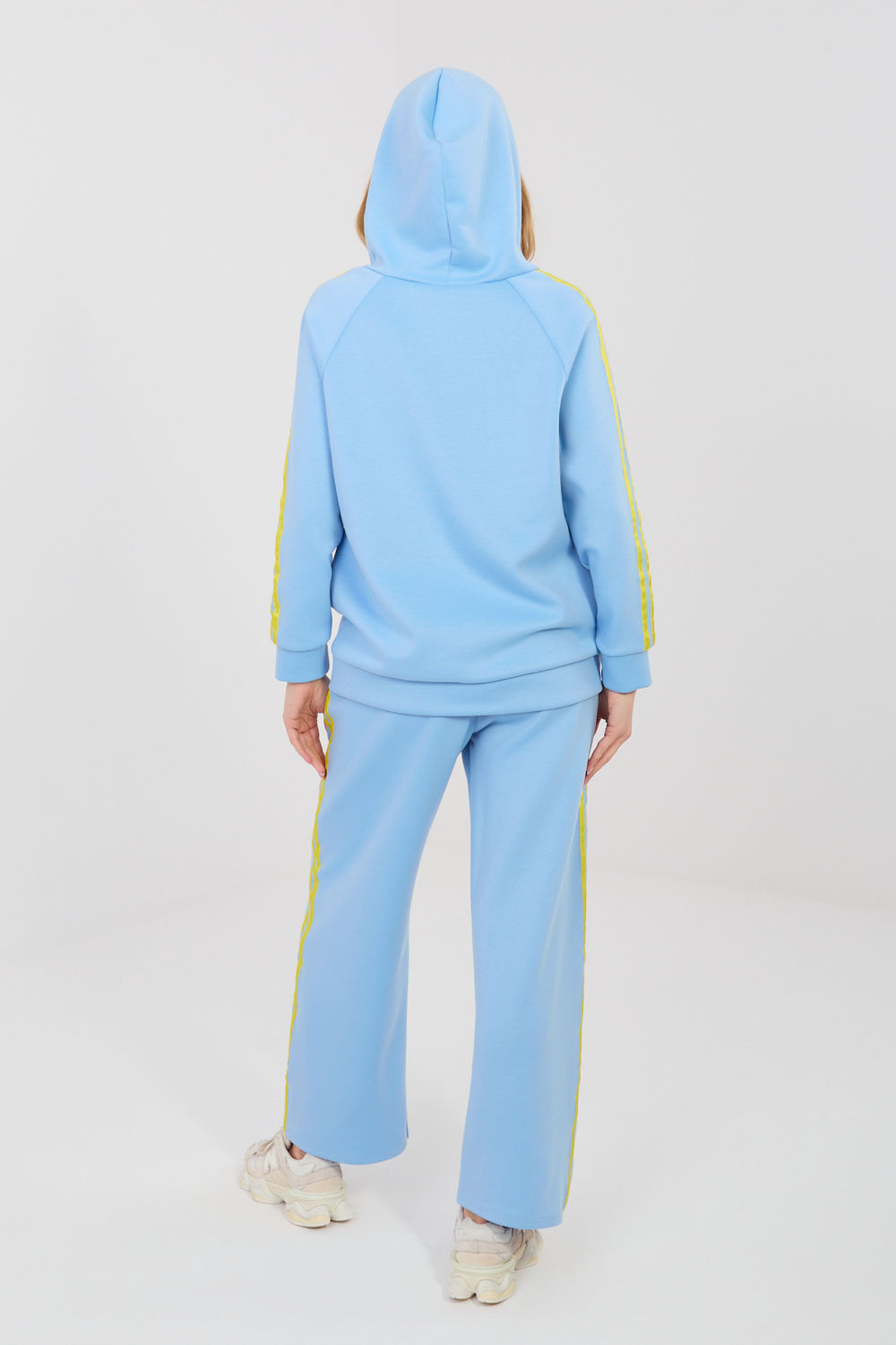 Set model 225545 Rue Paris