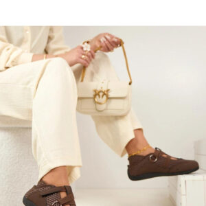 Ballerina's model 225598 Solea
