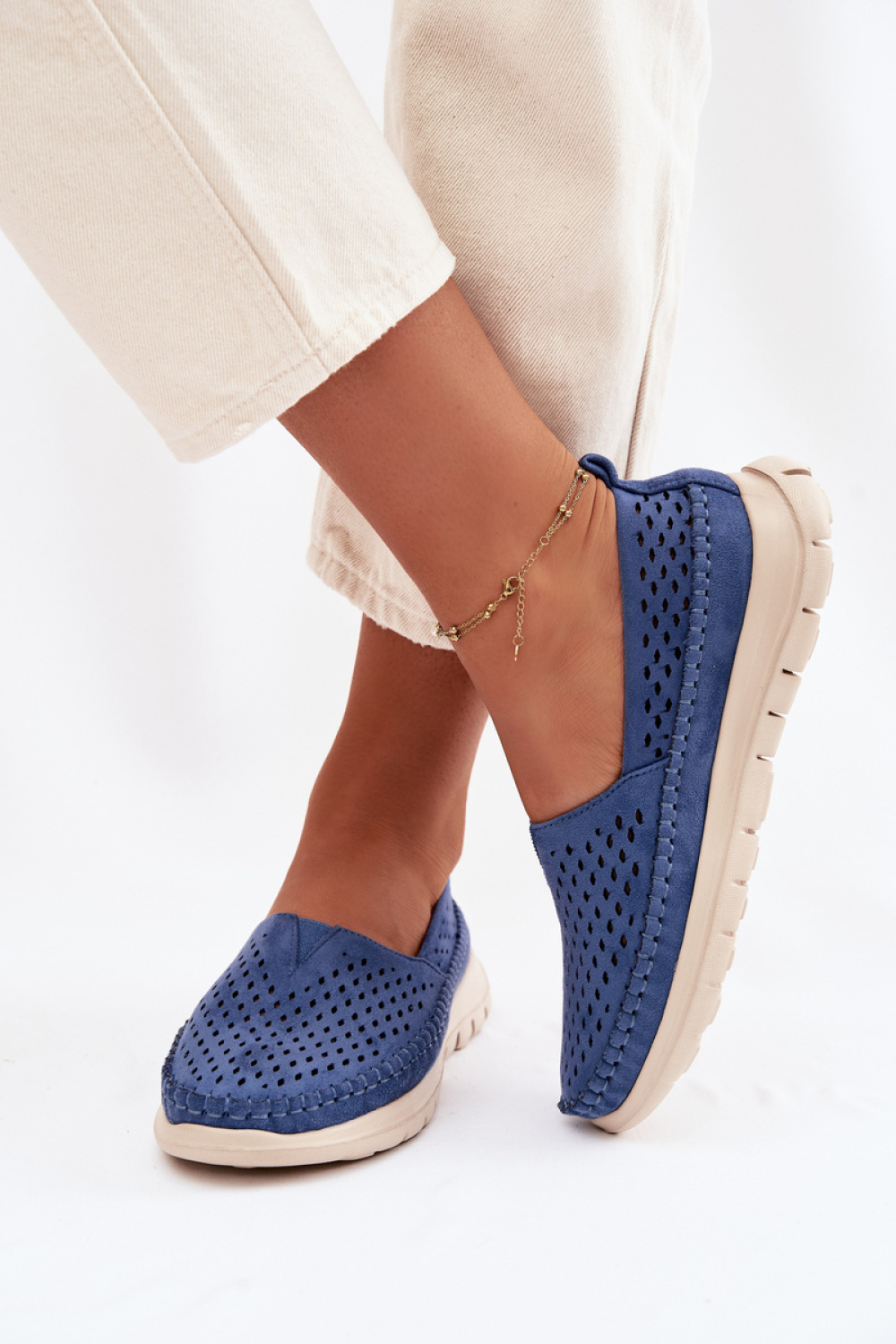 Moccassins model 226109 Step in style