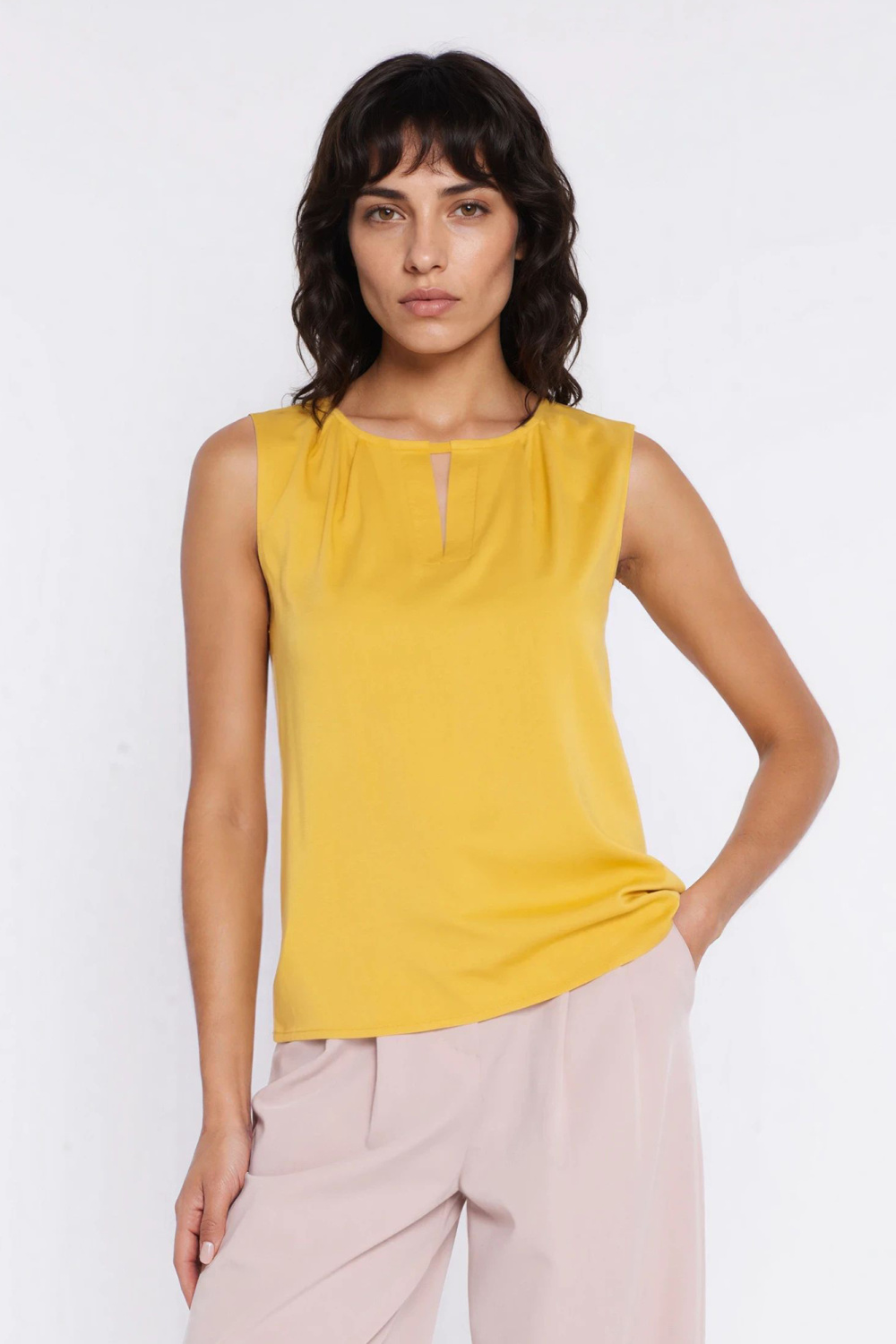 blouse model 226427 Nife