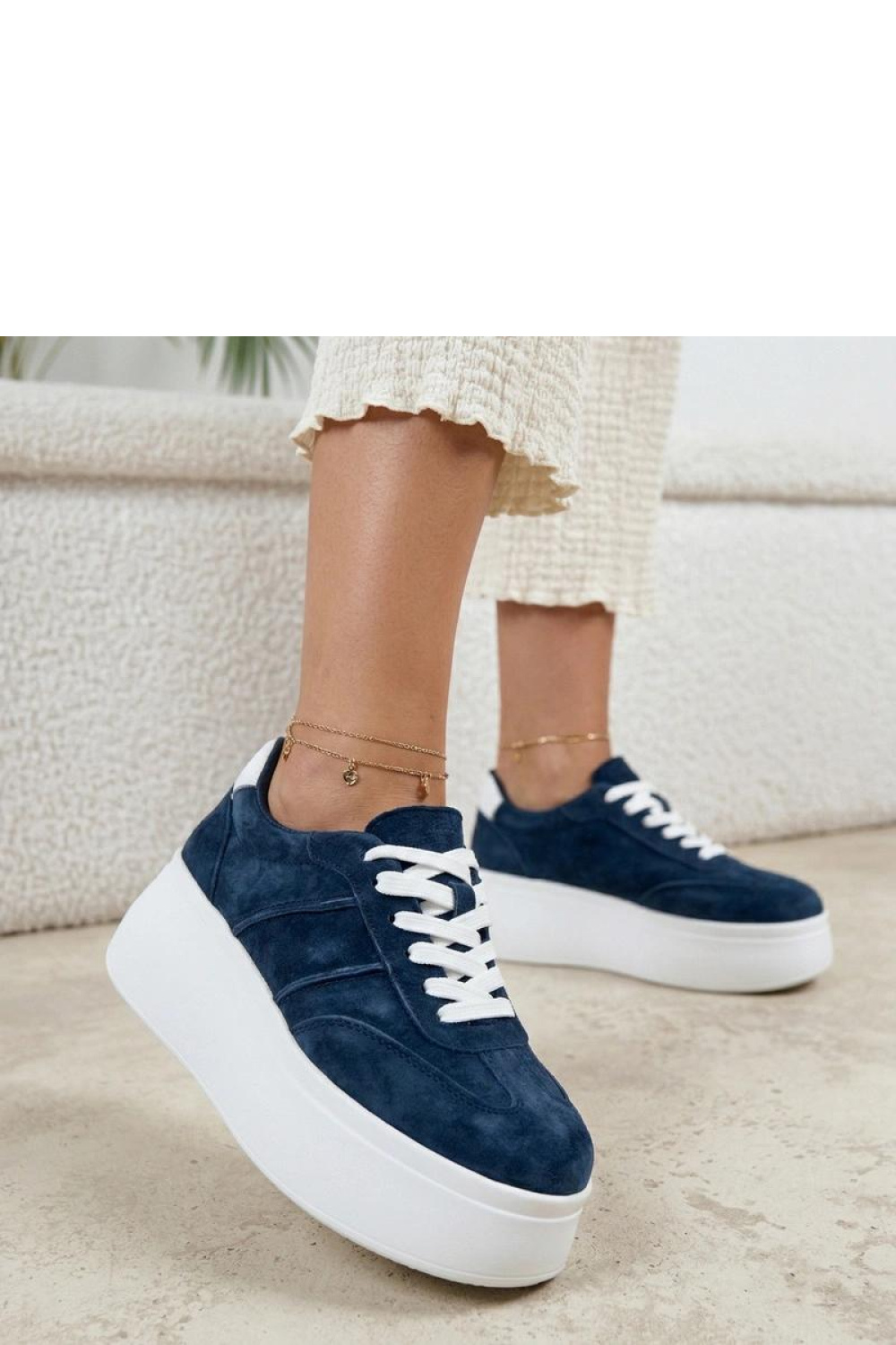 Sportchoenen op een platform model 226588 Solea