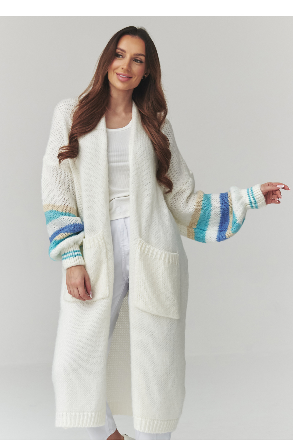 cardigan model 226866 Makadamia