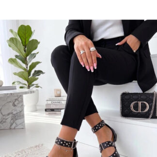 Ballerina's model 227297 Solea