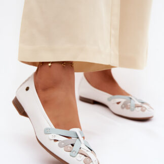 Ballerina's model 227410 Step in style