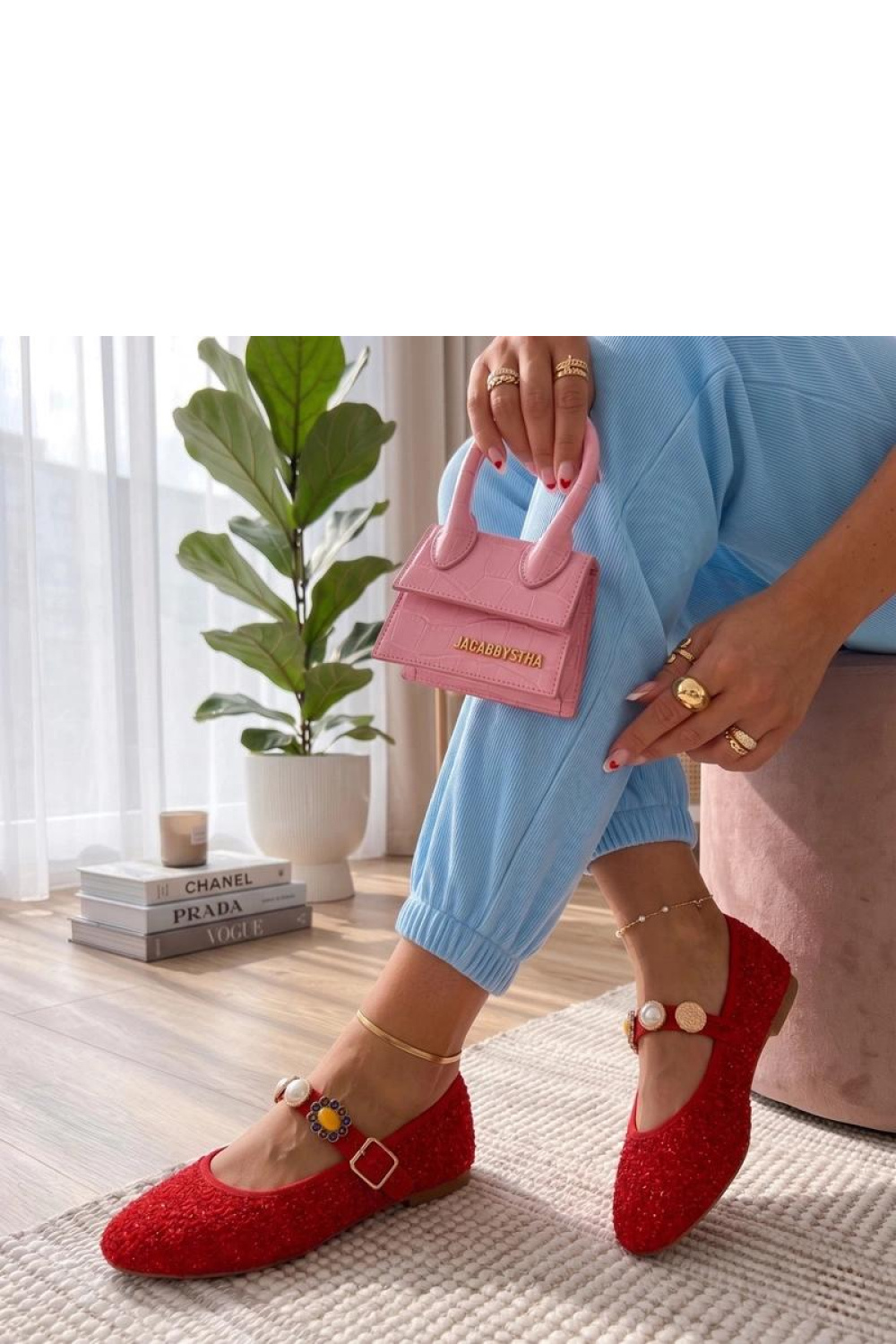 Ballerina's model 227739 Solea