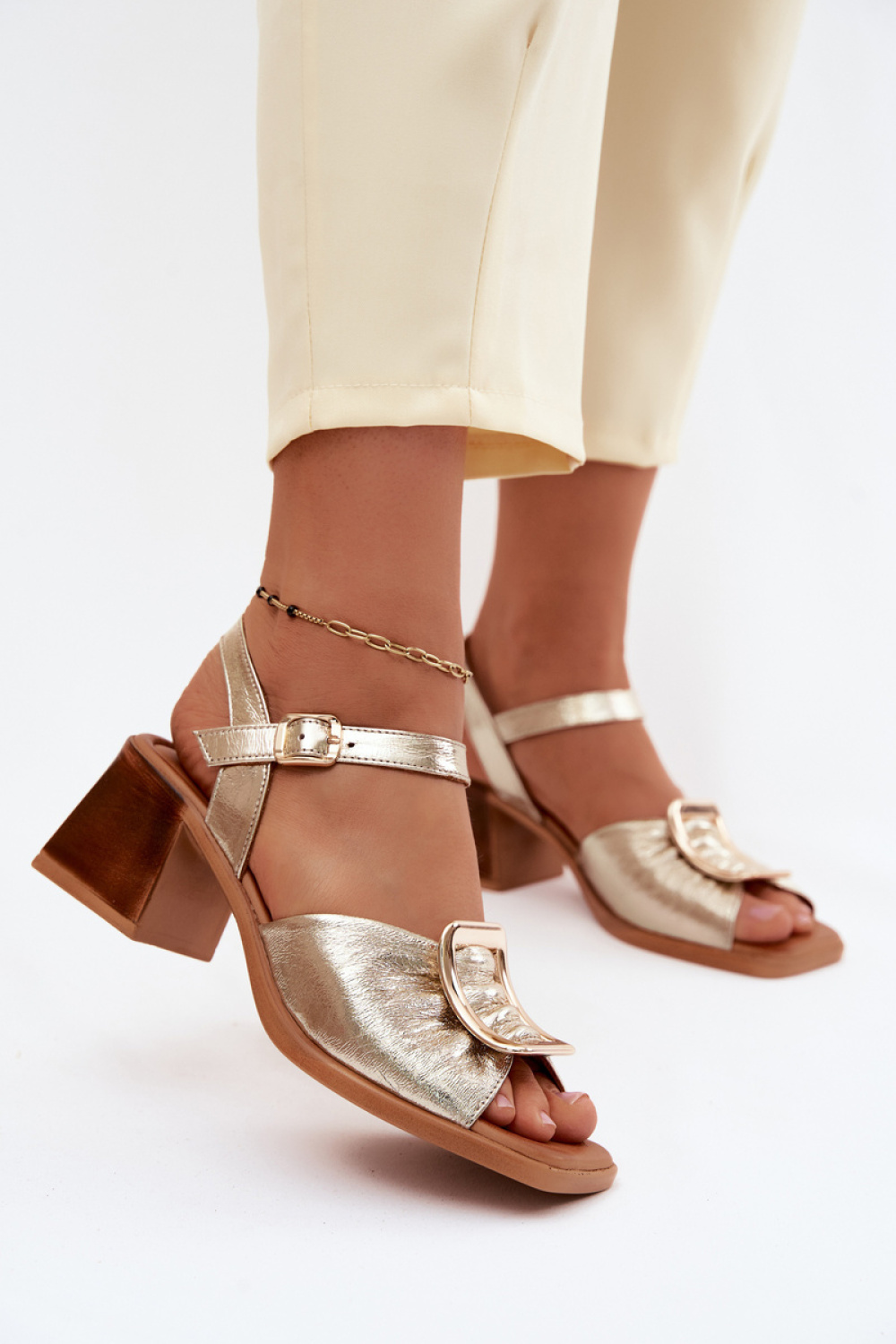 sandalen op hak model 227902 Step in style
