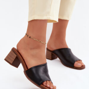 Hakken slippers model 227928 Step in style