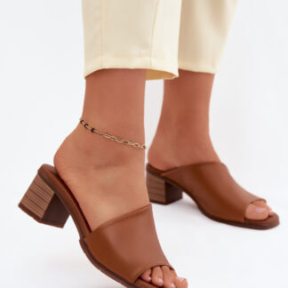 Hakken slippers model 227929 Step in style