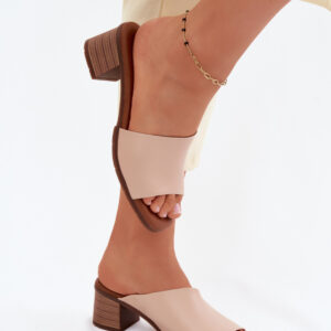Hakken slippers model 227930 Step in style