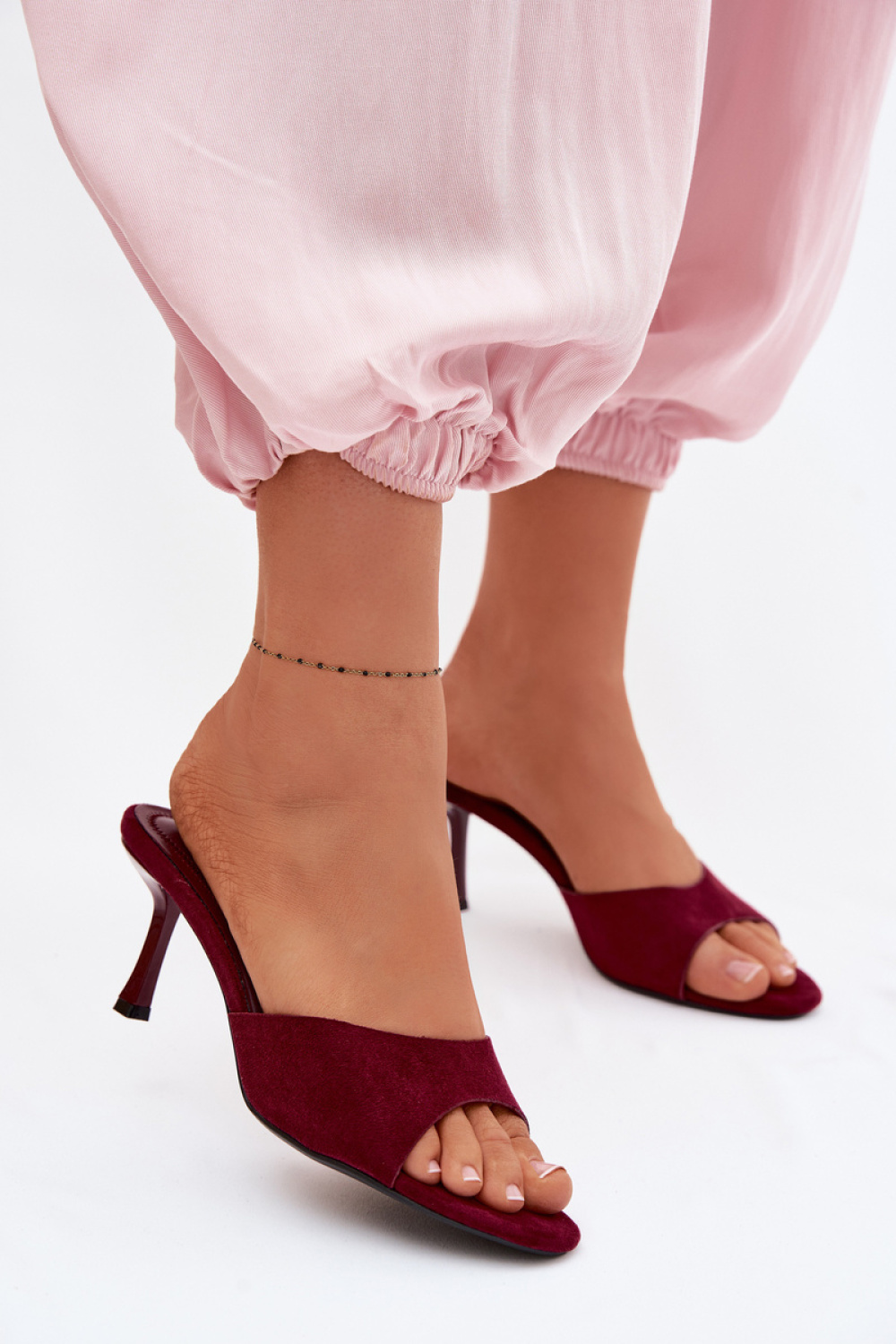 Hakken slippers model 227943 Step in style