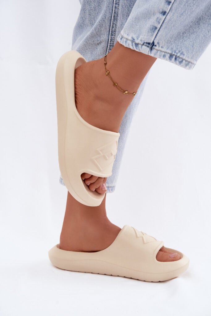 Hakken op een plateau model 228367 Step in style