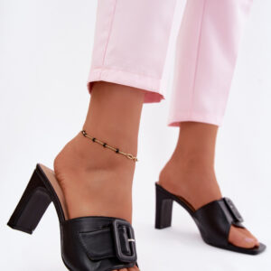 Hakken slippers model 228371 Step in style