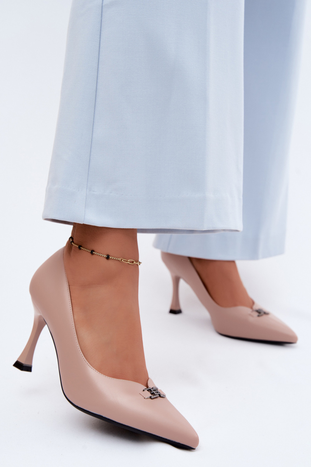 naaldhakken model 228408 Step in style
