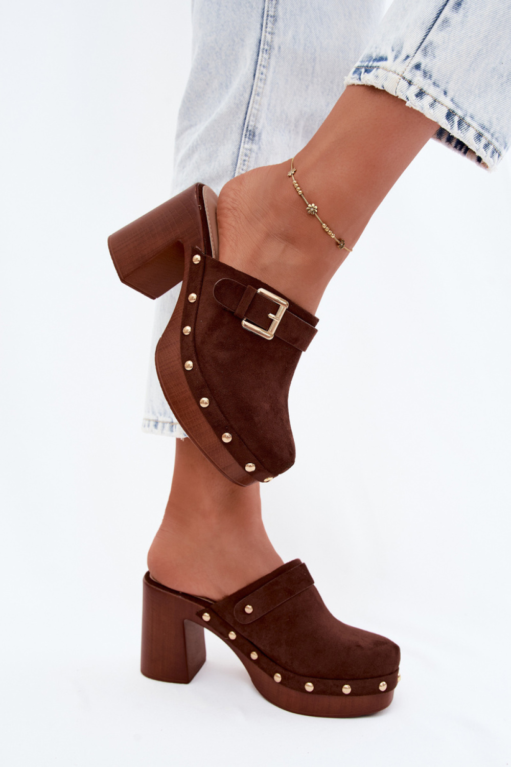 Hakken slippers model 228788 Step in style