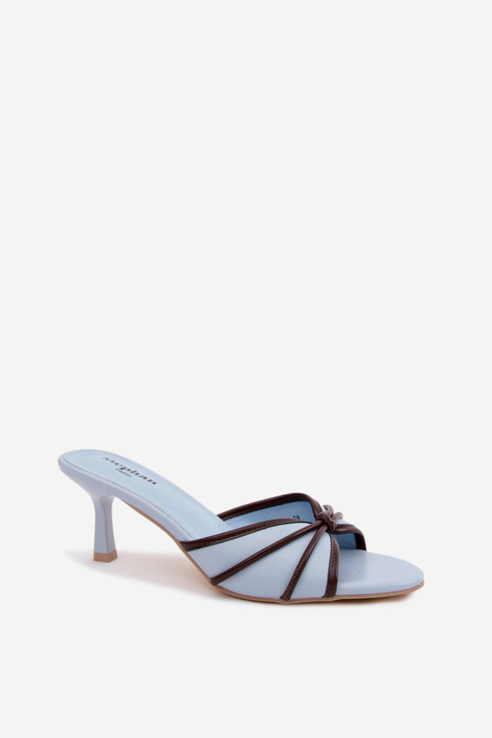 Hakken slippers model 228798 Step in style