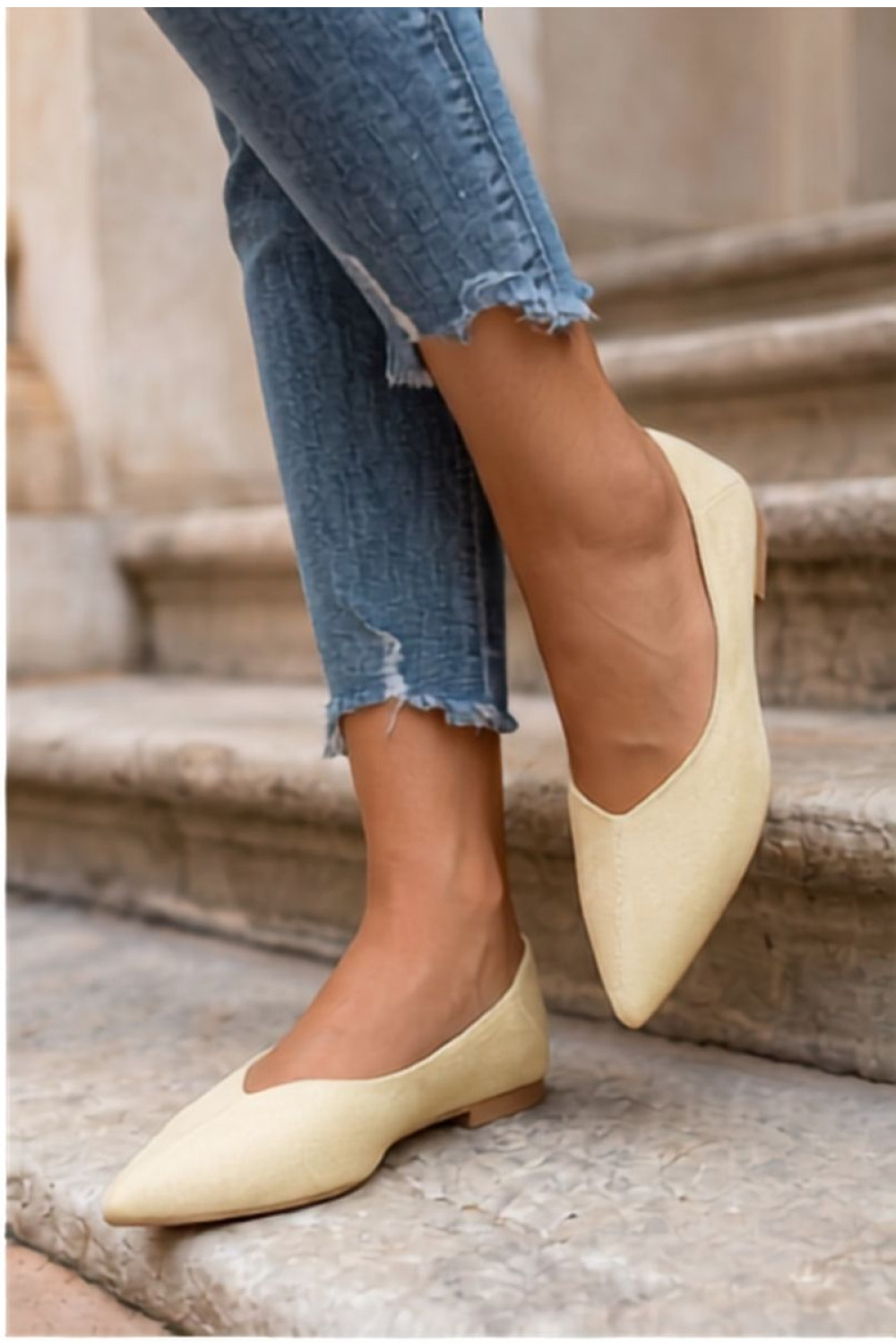 Ballerina's model 228944 Step in style