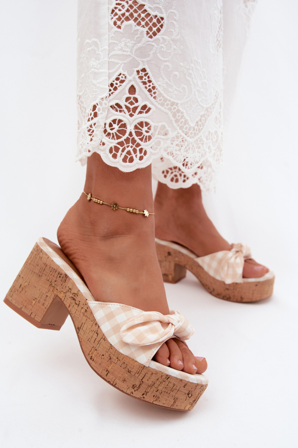 Hakken slippers model 228984 Step in style