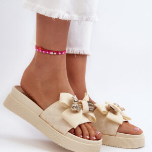 Hakken op een plateau model 229724 Step in style