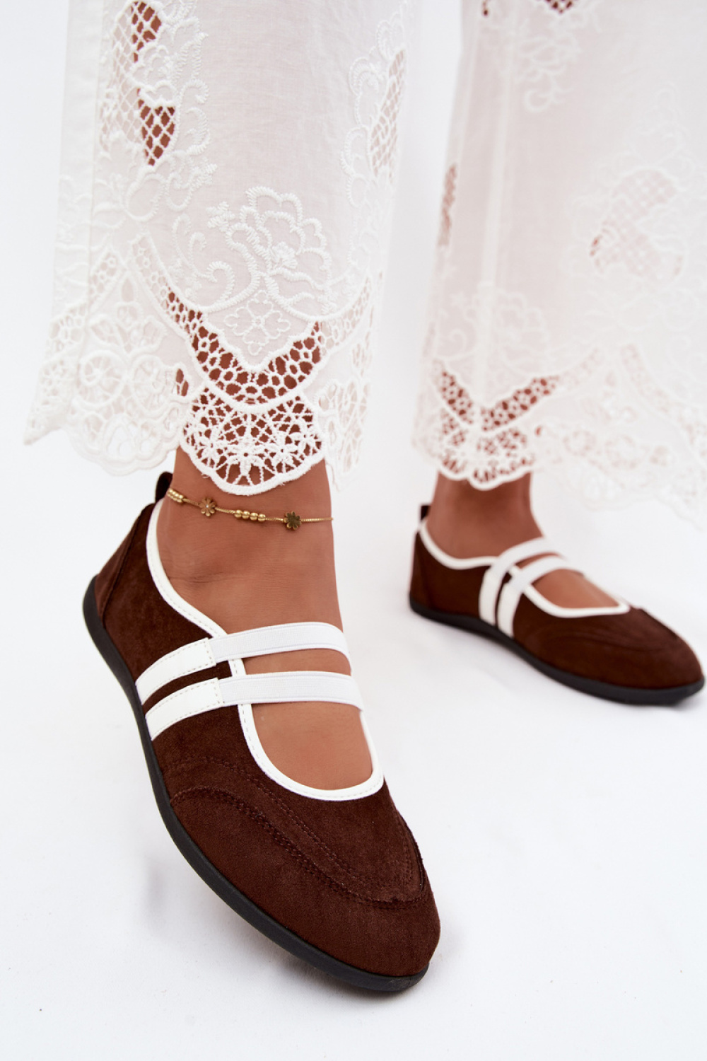 Ballerina's model 229744 Step in style