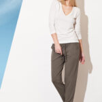 Damesbroek model 29399 Figl