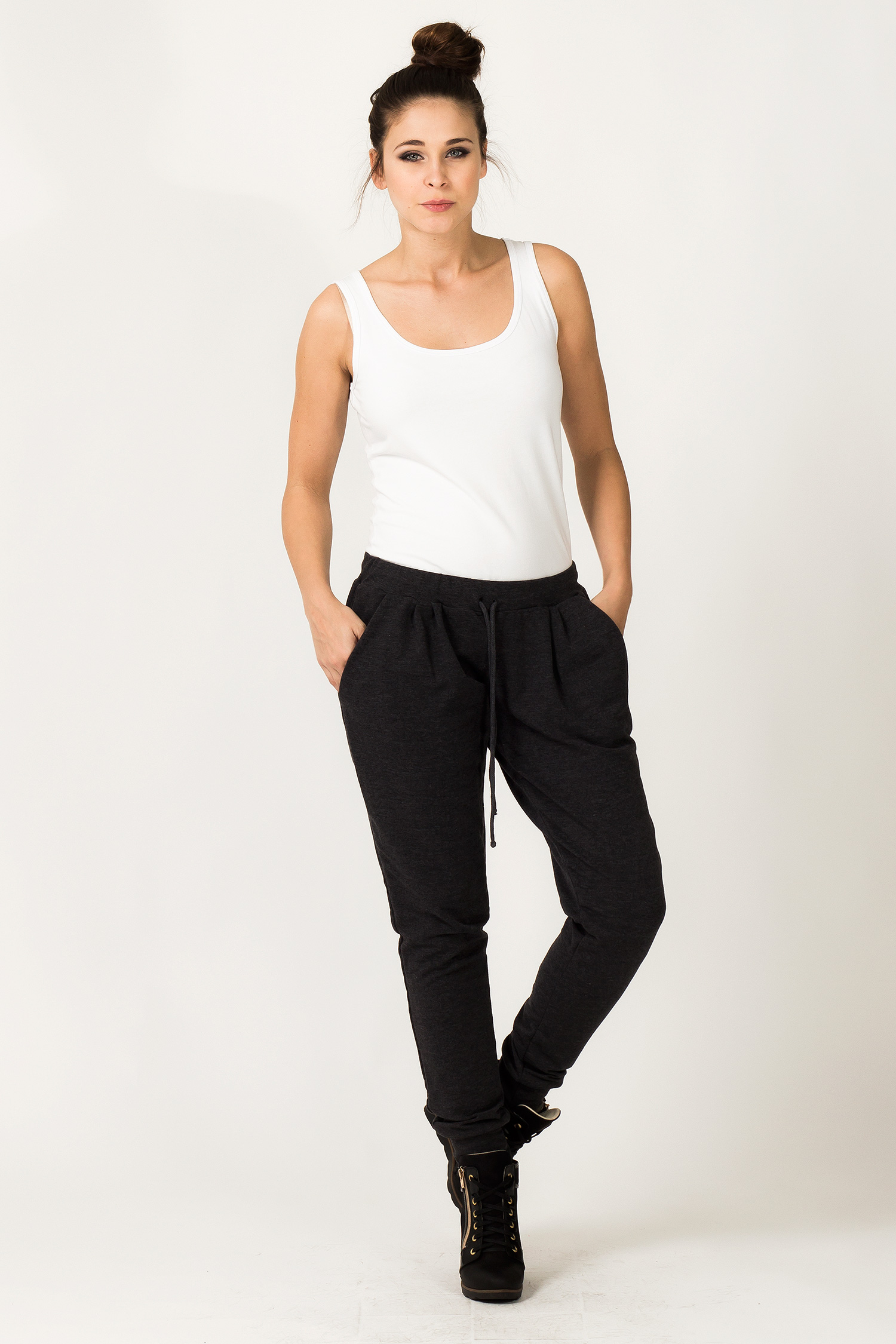 trainingsbroek model 36110 Tessita - Afbeelding 2