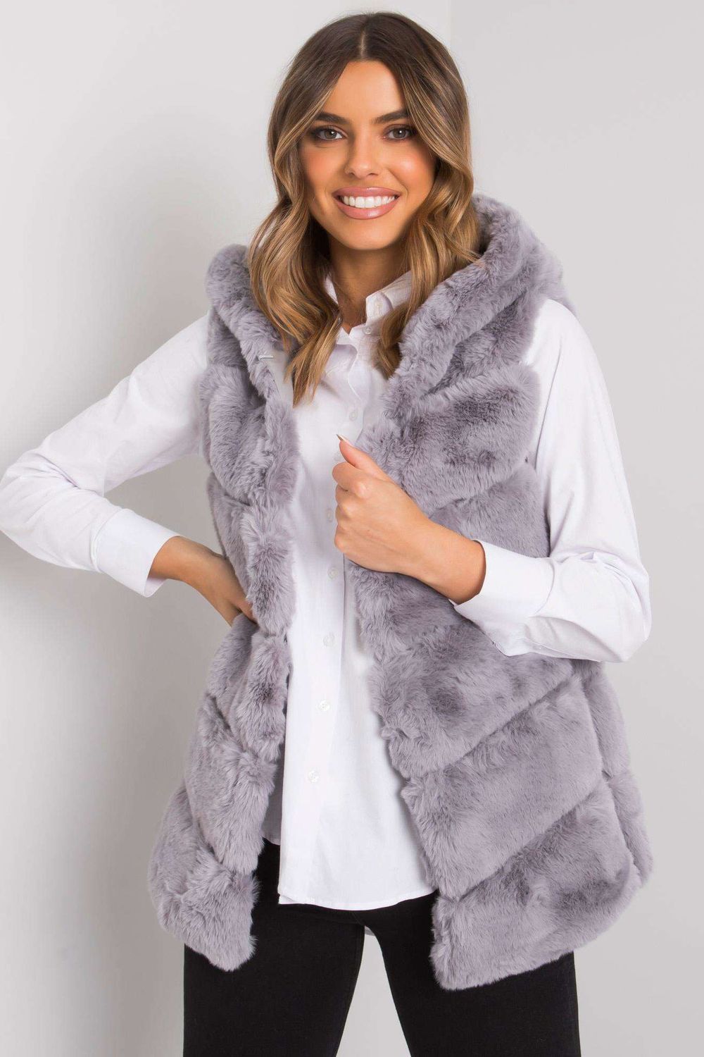 vest model 159670 Och Bella