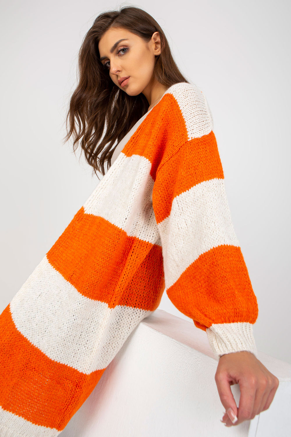 cardigan model 170739 Och Bella - Afbeelding 2