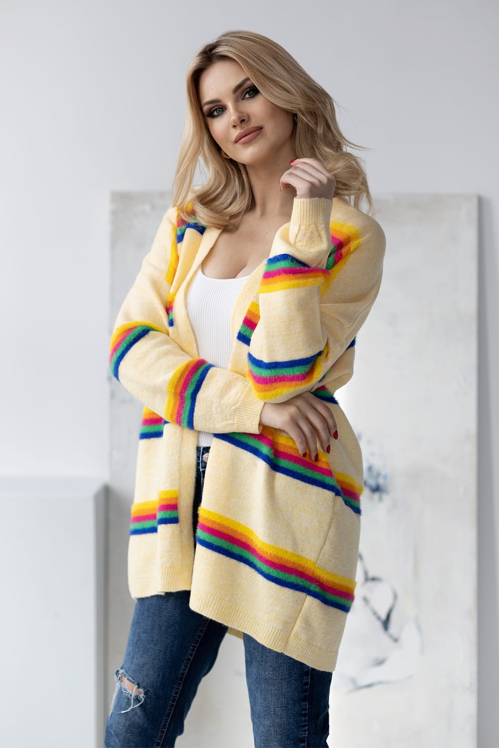 cardigan model 178649 PeeKaBoo