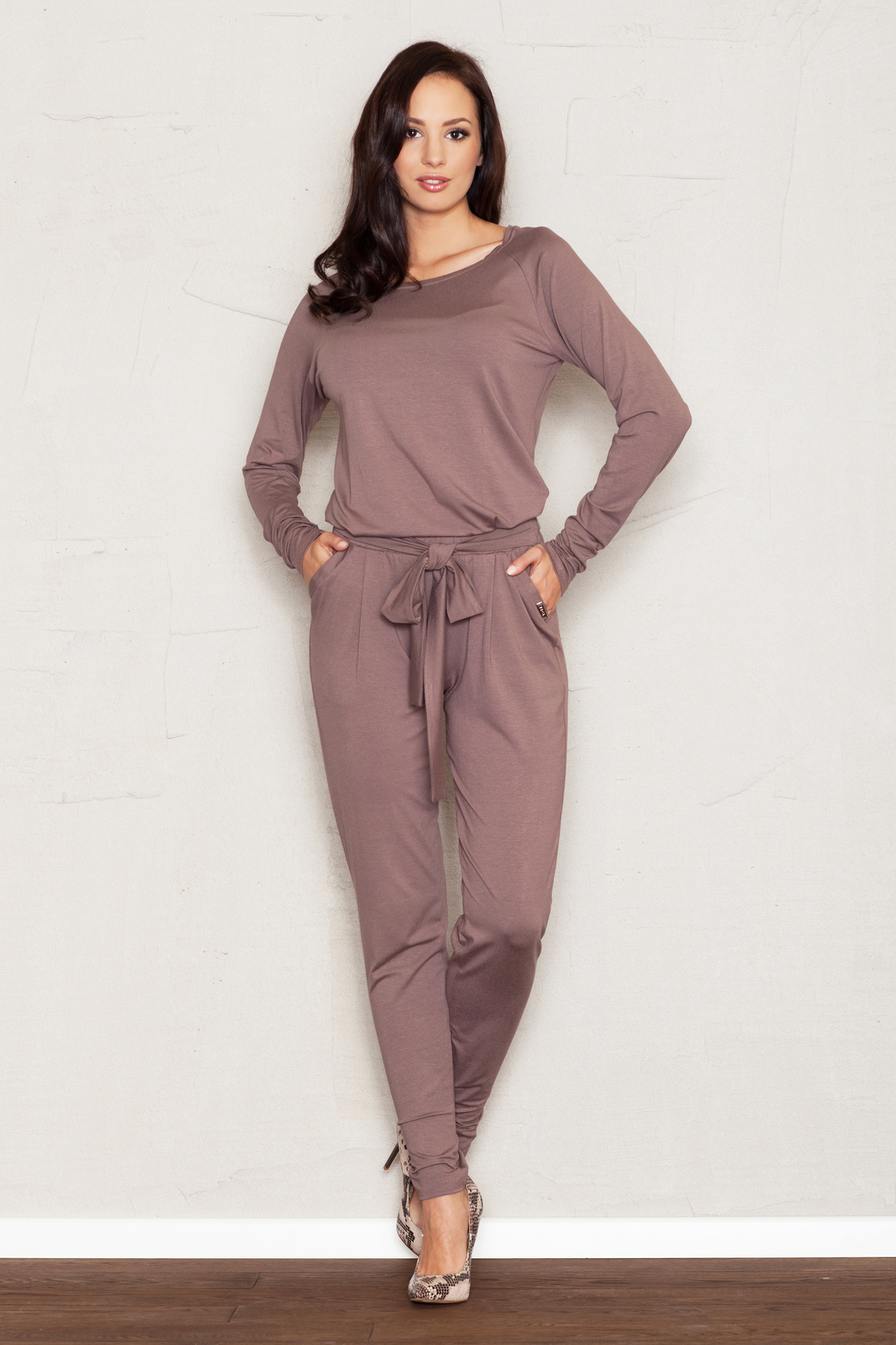 Damesbroek model 43922 Figl